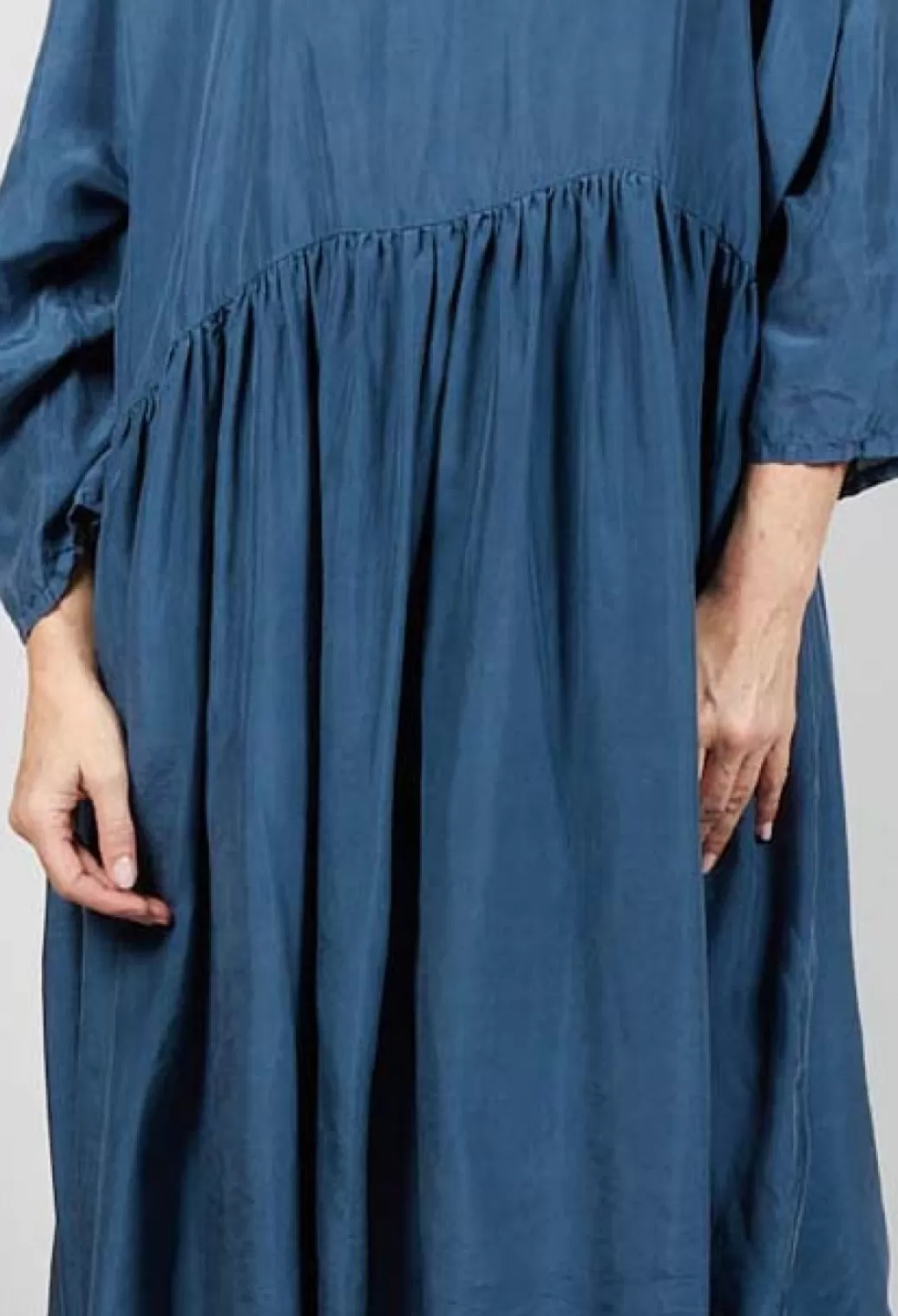 Dresses^Privatsachen Braunicht Silk Dress In Tag Blue