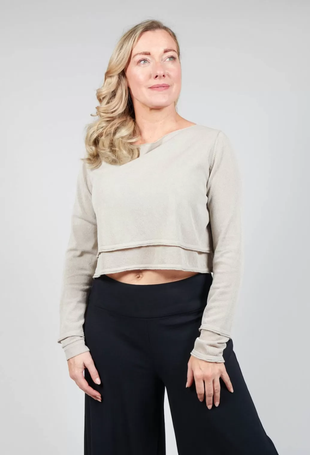 Jumpers^Sarah Pacini Cropped Lightweight Jumper In Beige