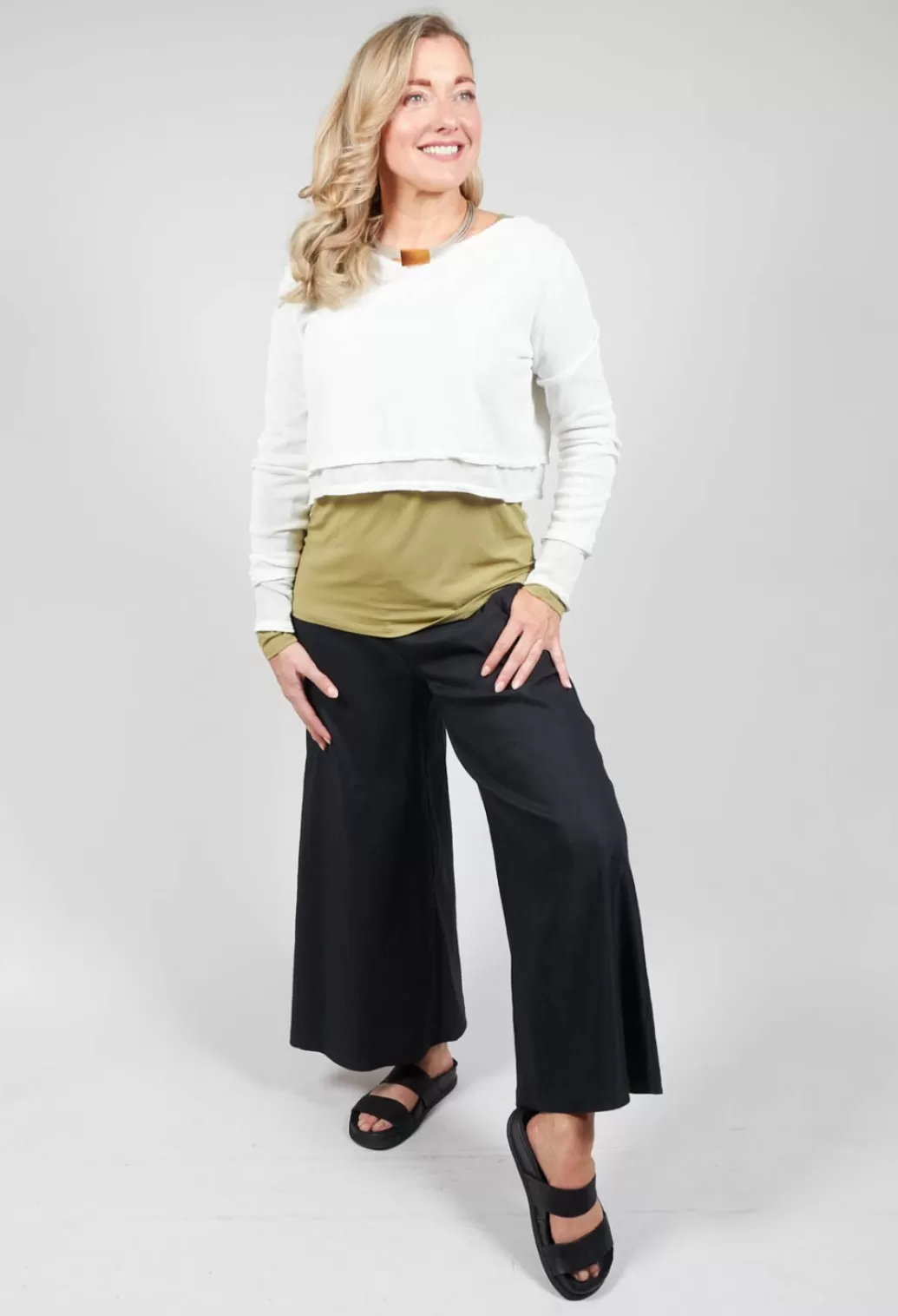 Jumpers^Sarah Pacini Cropped Lightweight Jumper In Ivory