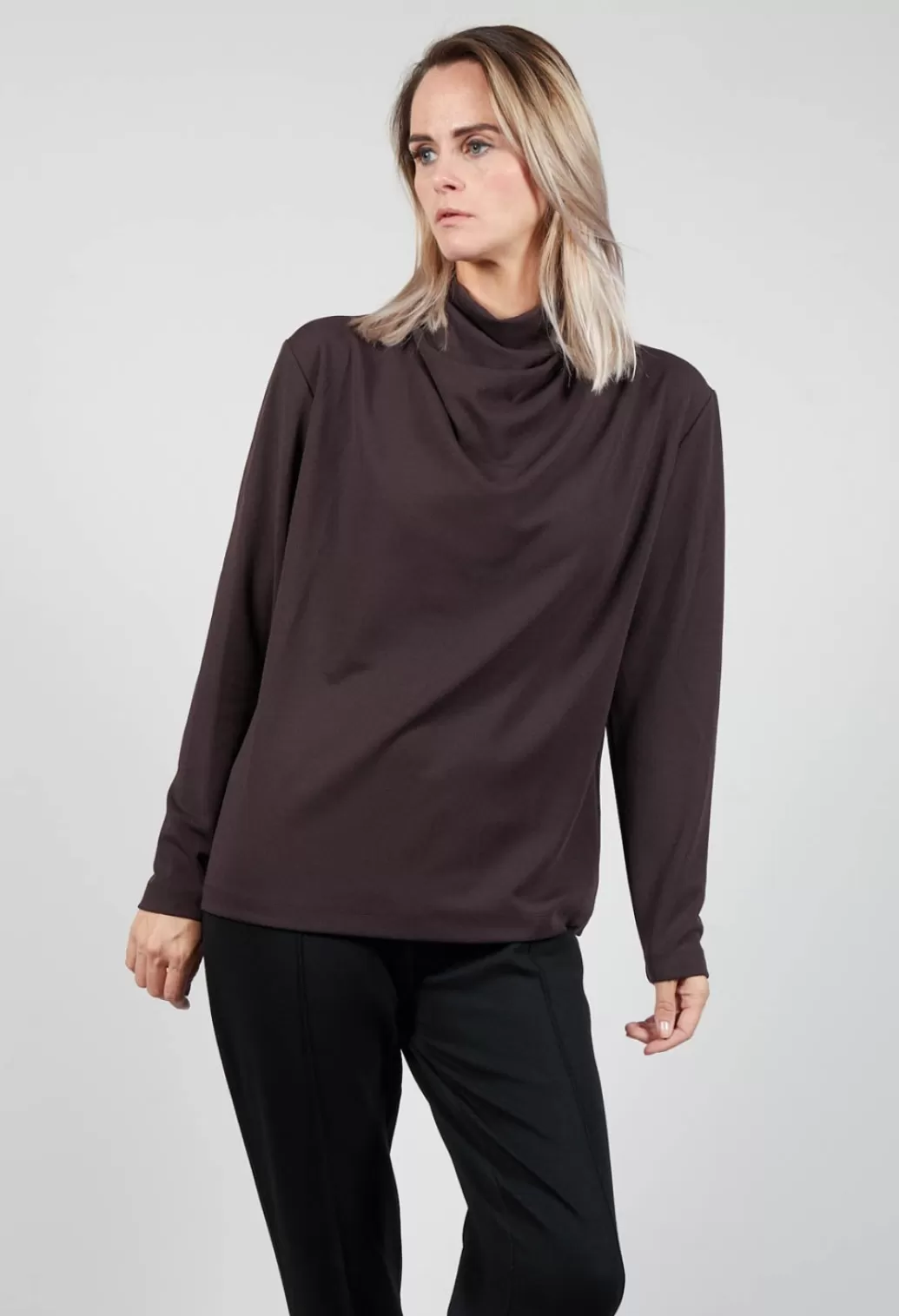 Shirts & Blouses^Xenia Design Draped Neck Blouse With Long Sleeves In Dark Brown
