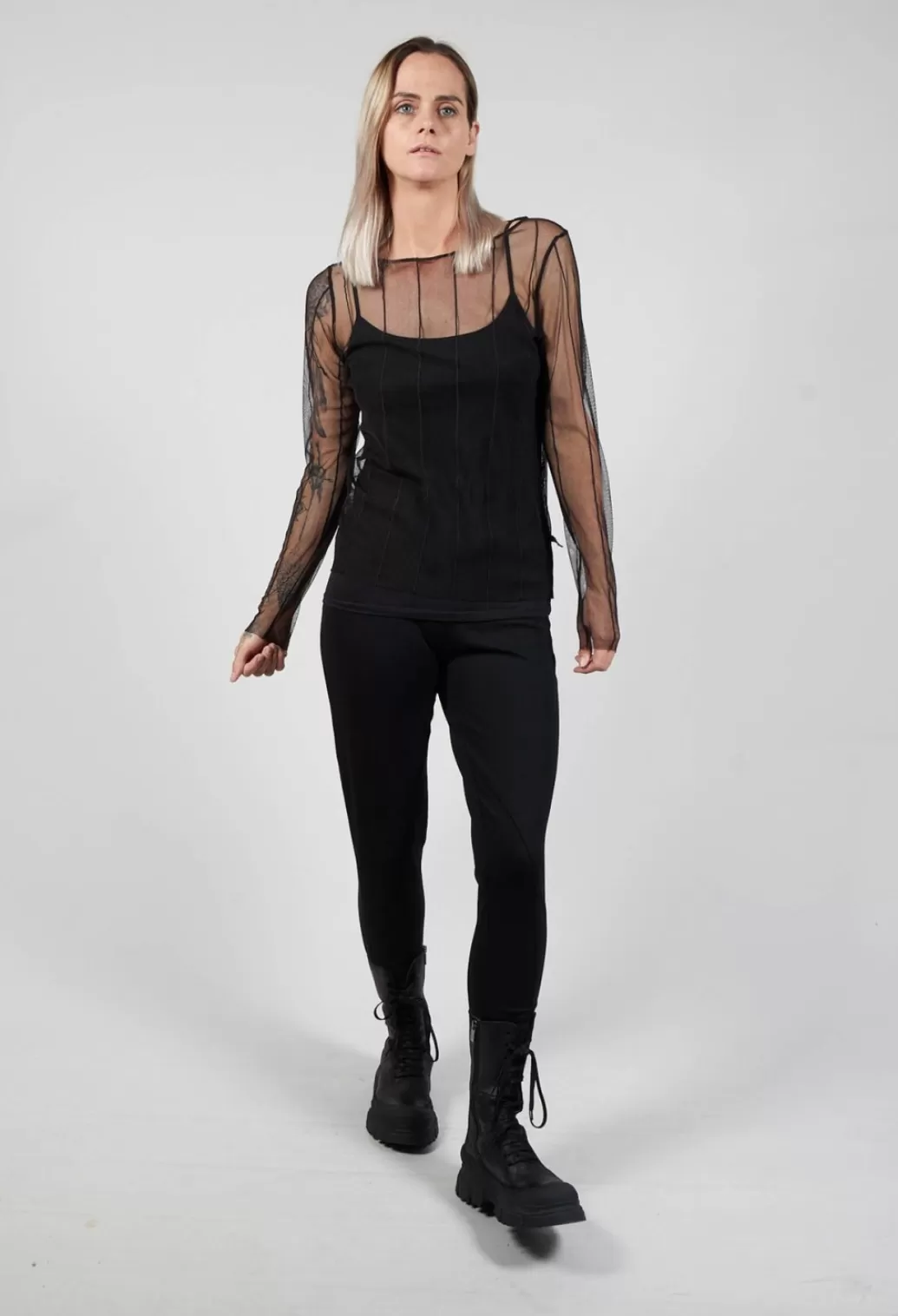Shirts & Blouses^Xenia Design Long Sleeved Olif Net Top With Round Neck In Black