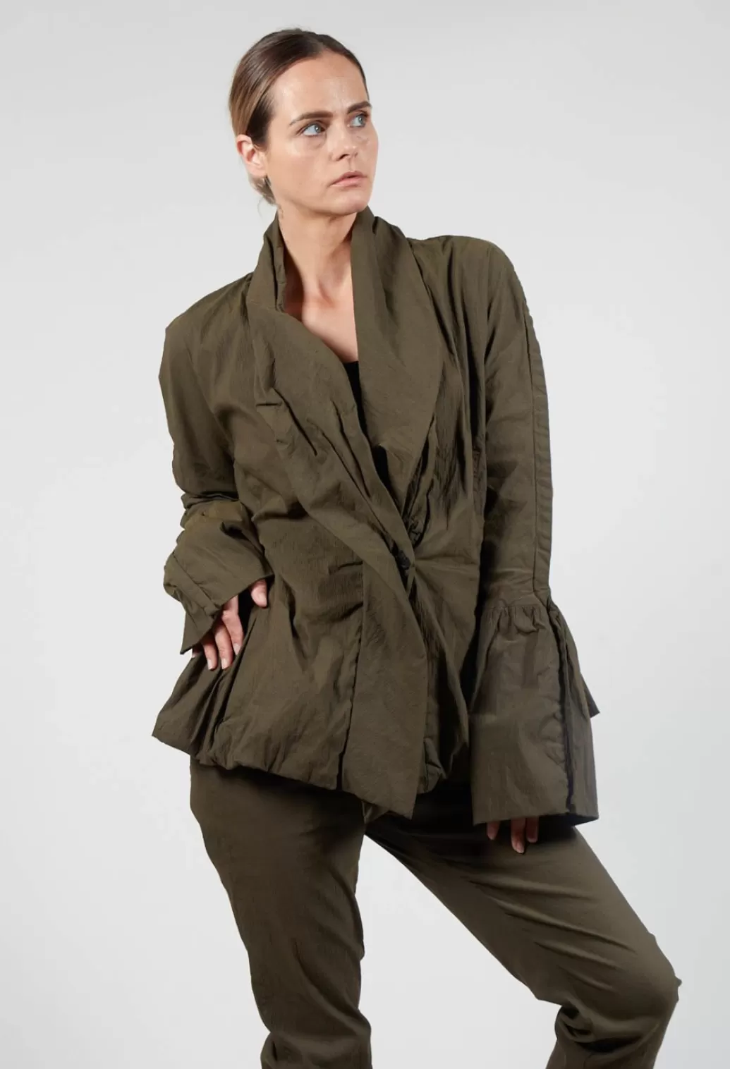 Jackets^Rundholz Dip Ruched Fabric Collar Jacket With Statement Sleeves In Khaki